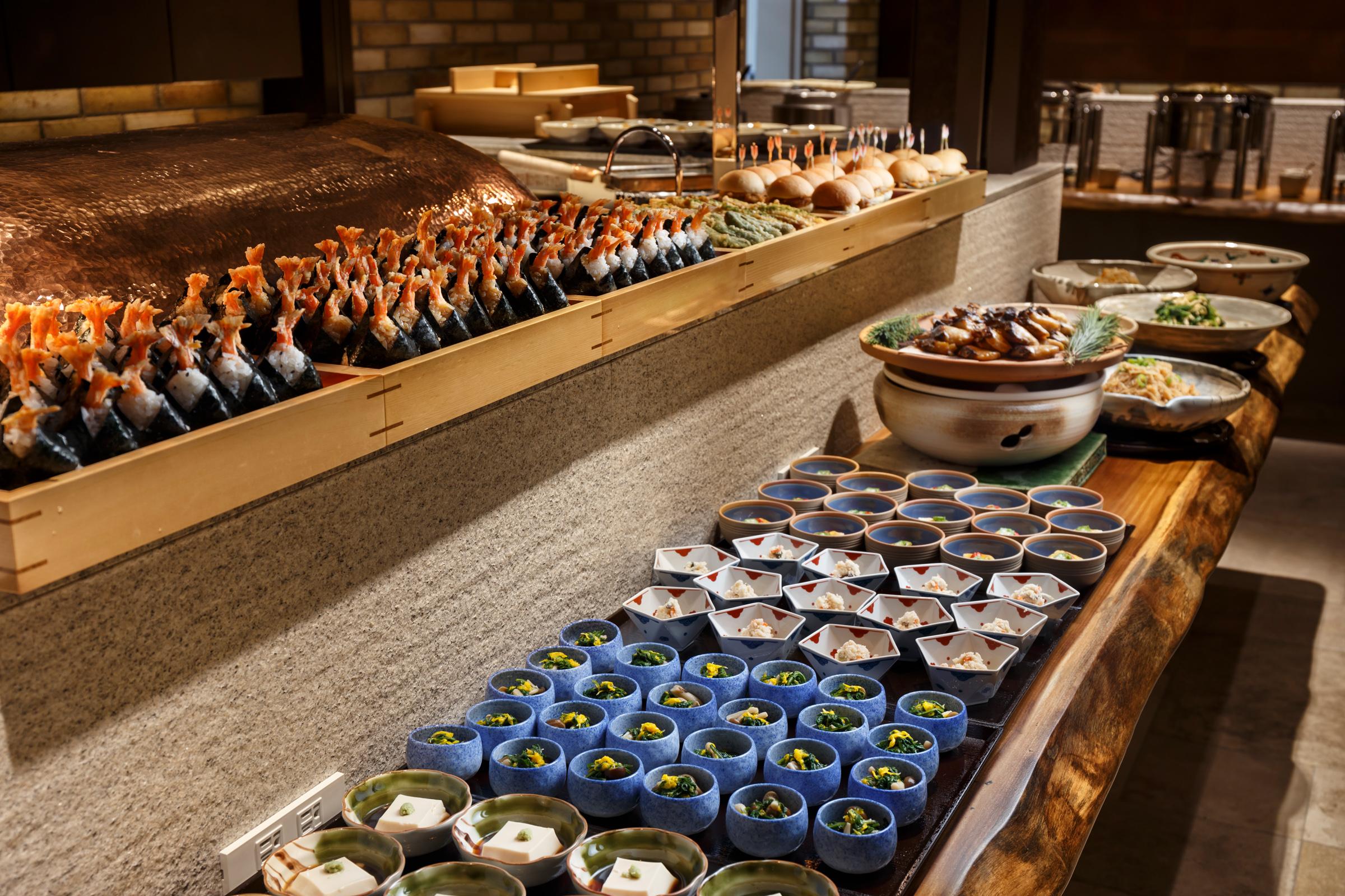 Hotel The Celestine Kyoto Gion Εξωτερικό φωτογραφία A buffet at a restaurant