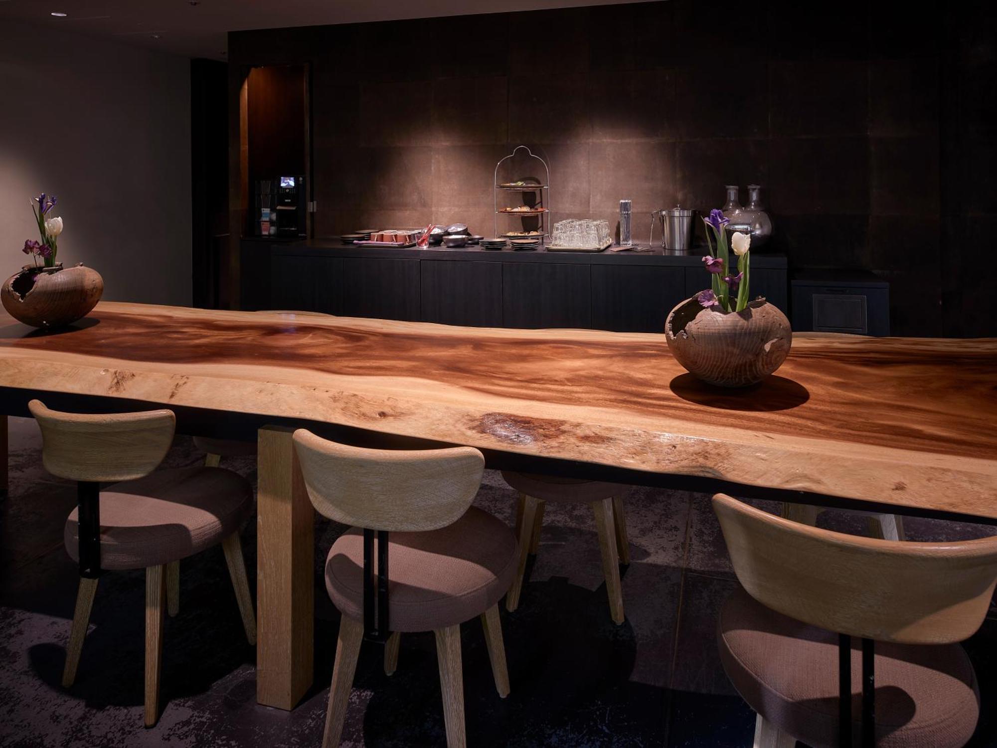 Hotel The Celestine Kyoto Gion Εξωτερικό φωτογραφία The lounge at the airport
