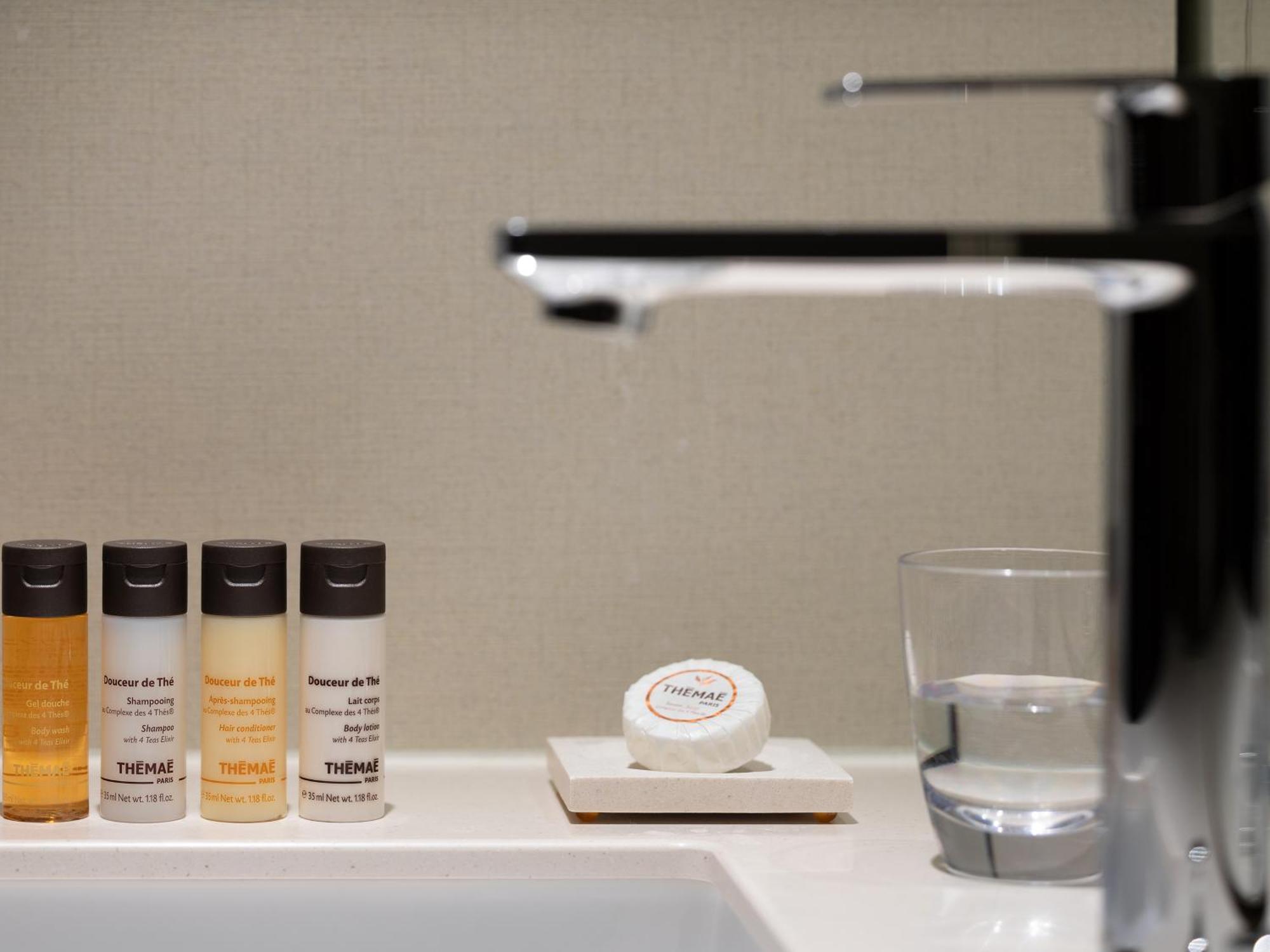 Hotel The Celestine Kyoto Gion Εξωτερικό φωτογραφία The Hotel's bathroom amenities