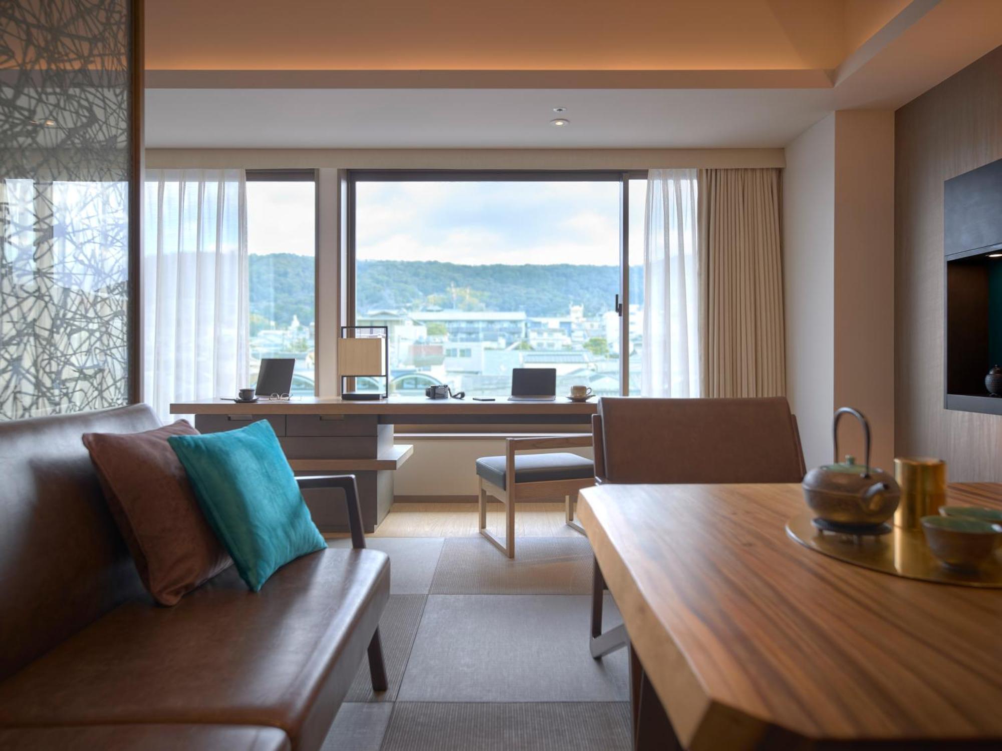 Hotel The Celestine Kyoto Gion Εξωτερικό φωτογραφία A room at the hotel